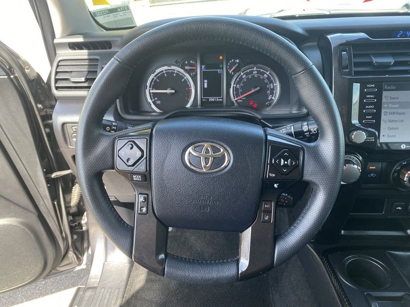 2023 Toyota 4Runner TRD Off-RoadImage 25