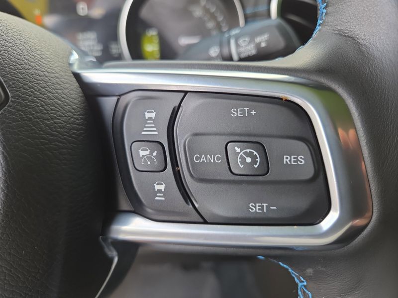 2022 Jeep Wrangler 4xe Unlimited Rubicon photo 28