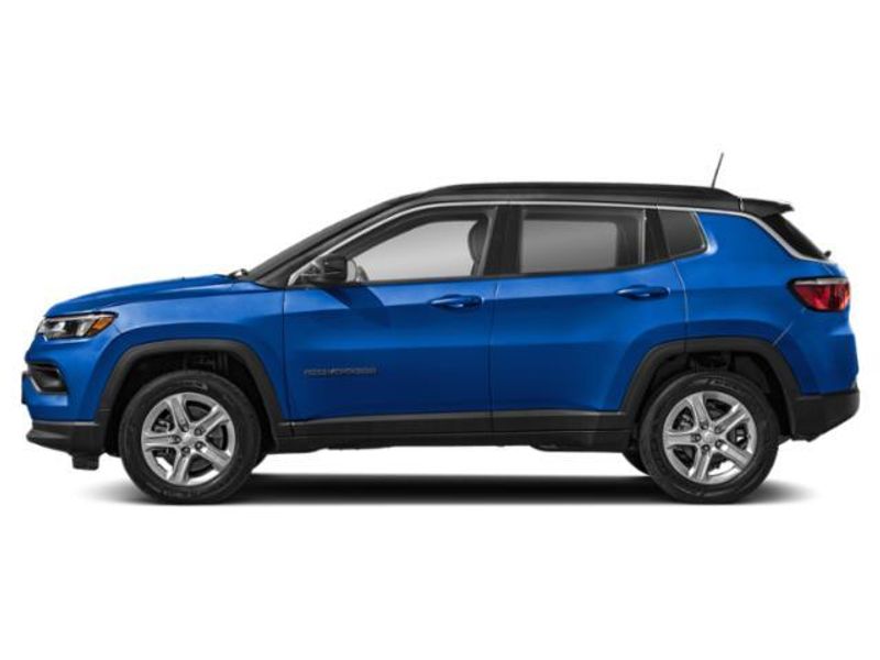 New 2026 Jeep Compass Limited Altitude