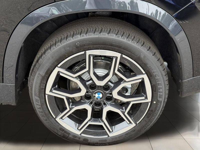 2025 BMW X1 xDrive28iImage 17