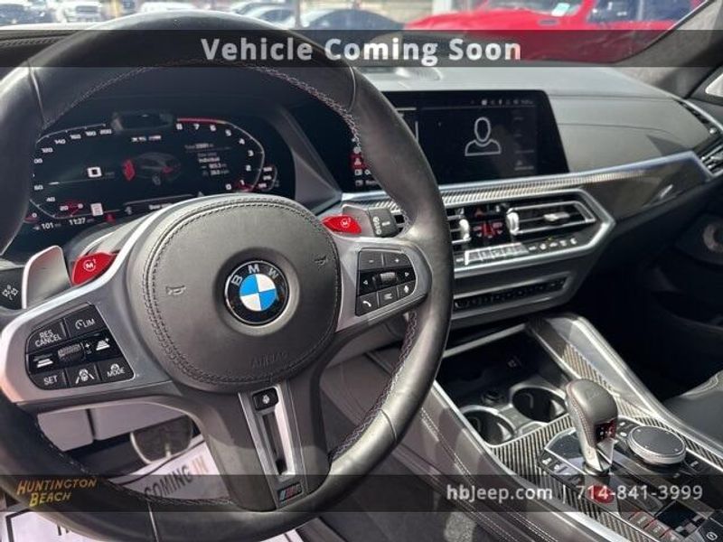 2020 BMW X5 M BaseImage 9