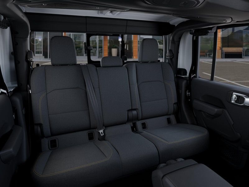 New 2026 Jeep Gladiator Sport S 4x4Image 39