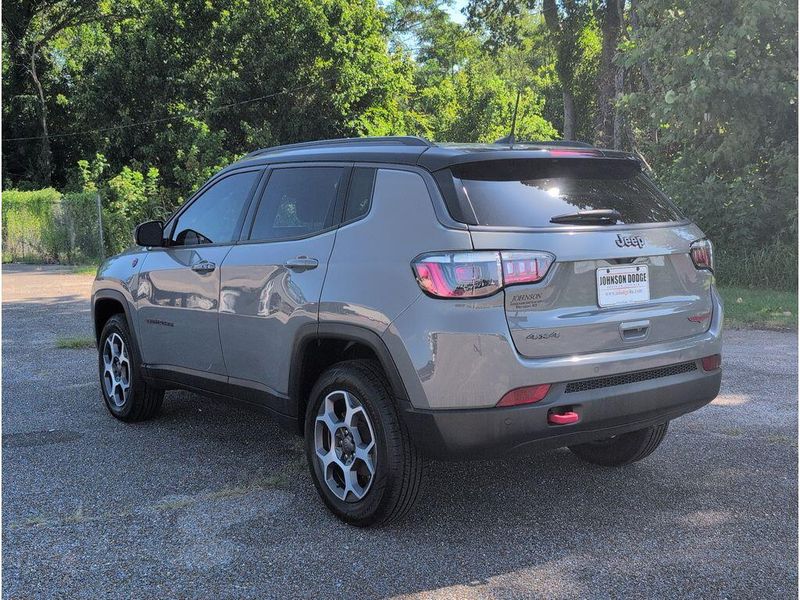 Used 2022 Jeep Compass TrailhawkImage 3