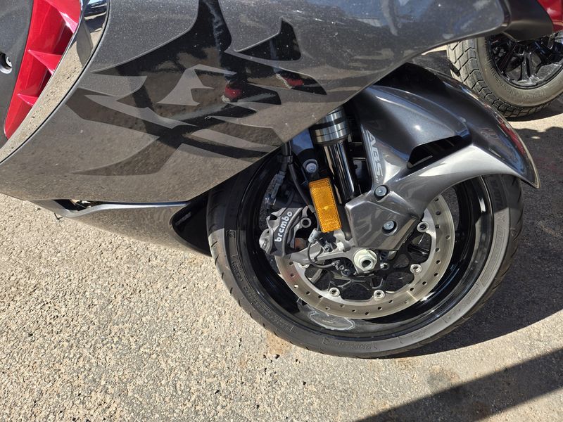 USED 2023 SUZUKI HAYABUSA 1340 Image 10