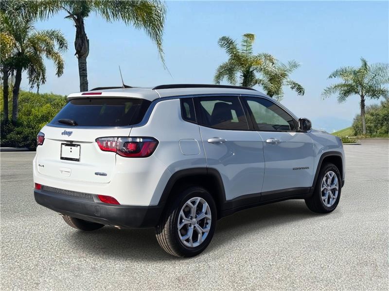 Used 2024 Jeep Compass Latitude 4x4