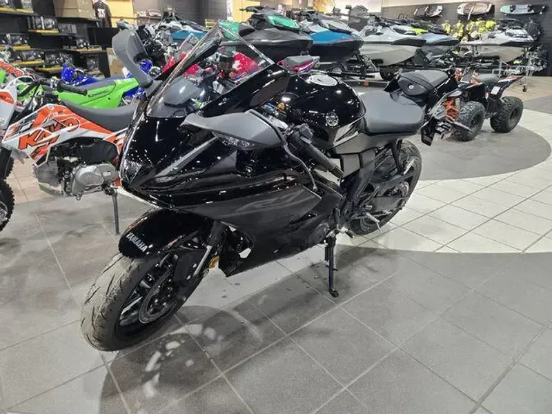 NEW 2026 YAMAHA YZFR7 Image 7