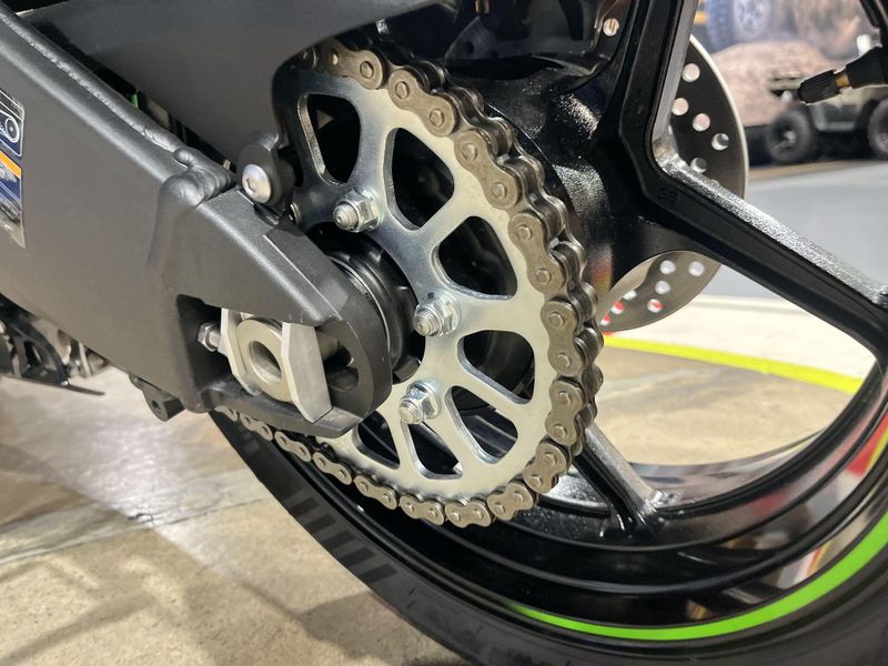 New 2025 Kawasaki NINJA ZX-6R ABS KRT EDITION Image 22