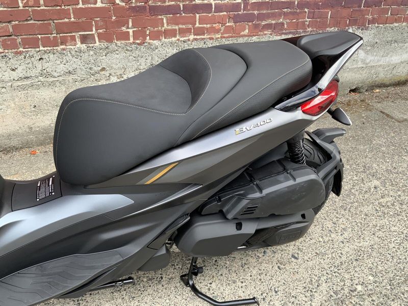 New 2027 PIAGGIO BV 400 25TH ANNIVERSARY 