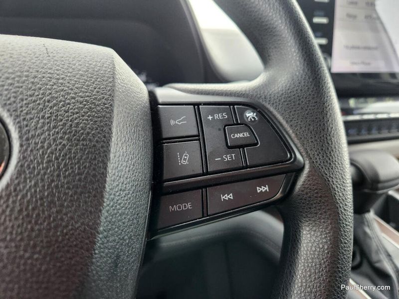 Used 2024 Toyota Sienna LE