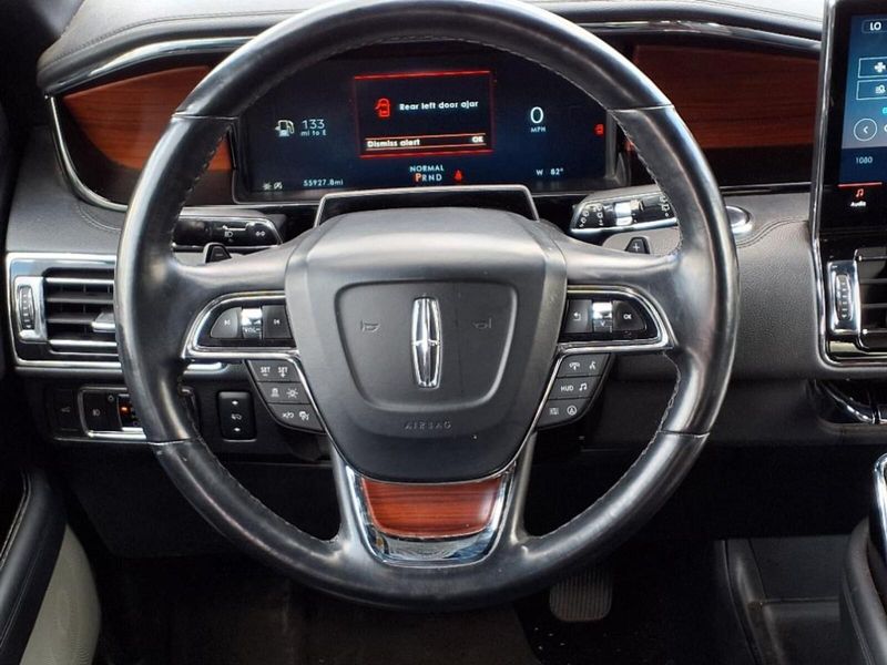 2022 Lincoln Navigator Reserve photo 17