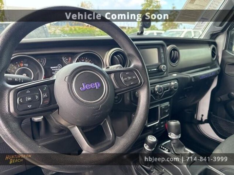 2021 Jeep Wrangler Unlimited SportImage 9