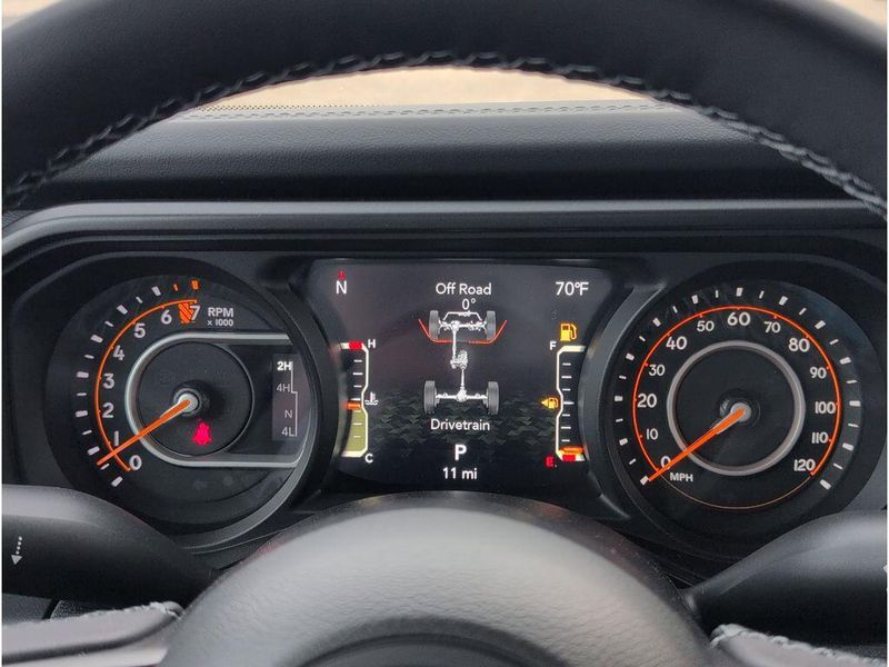 New 2026 Jeep Gladiator Sahara 4x4Image 21