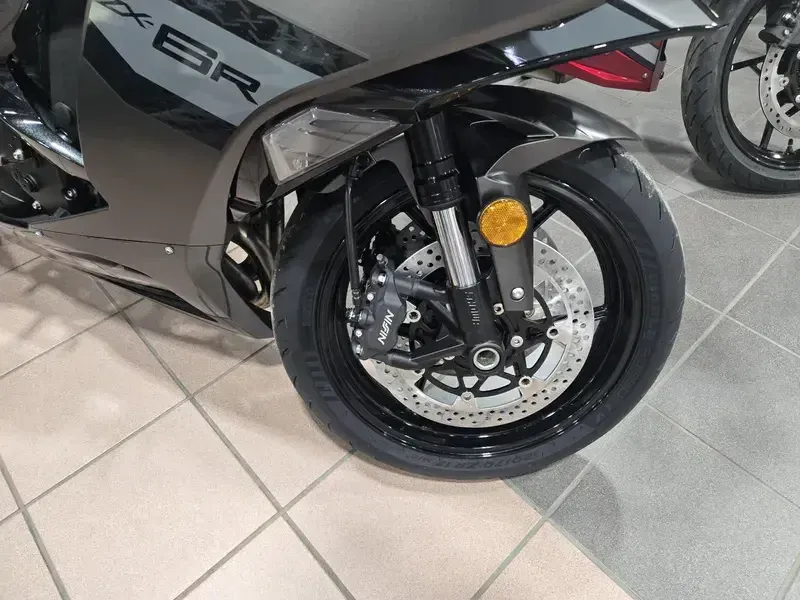 NEW 2026 KAWASAKI NINJA ZX-6R ABS Image 19