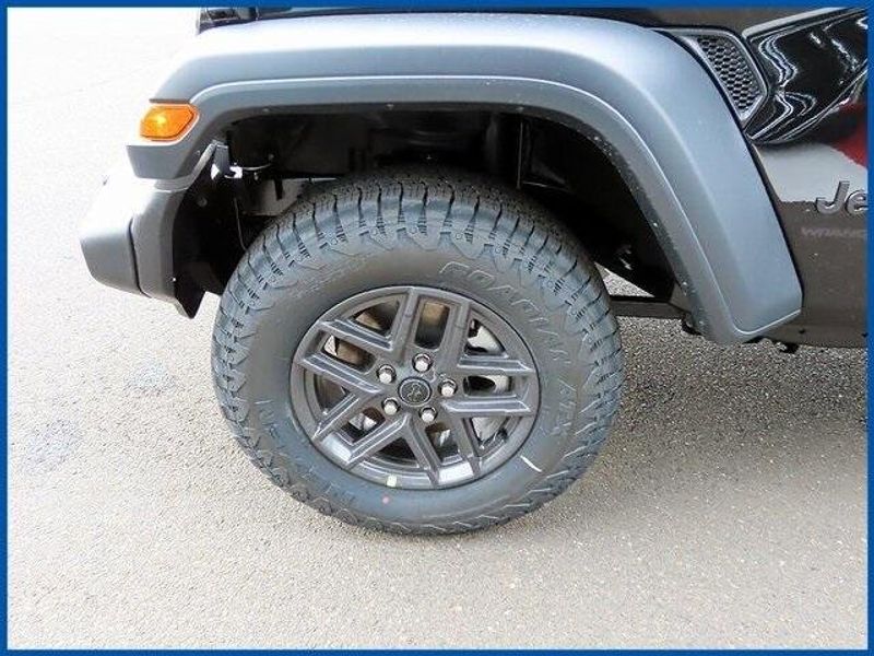 2026 Jeep Wrangler Unlimited Sport S photo 3