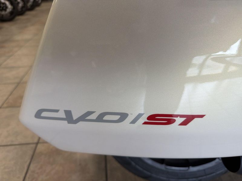 Used 2024 Harley-Davidson ROAD GLIDE CVO ST Image 29