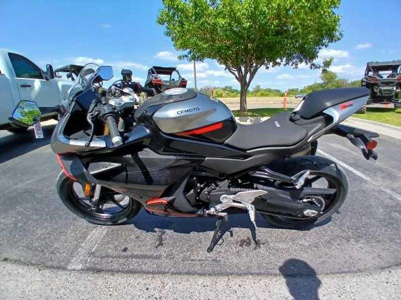 2025 CFMOTO 450SS CF4006US 