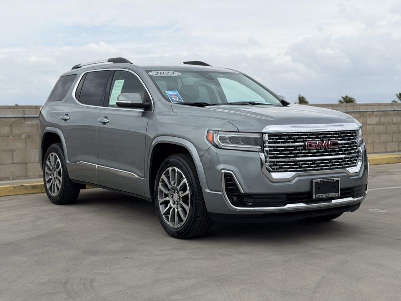 Used 2023 GMC Acadia DenaliImage 2