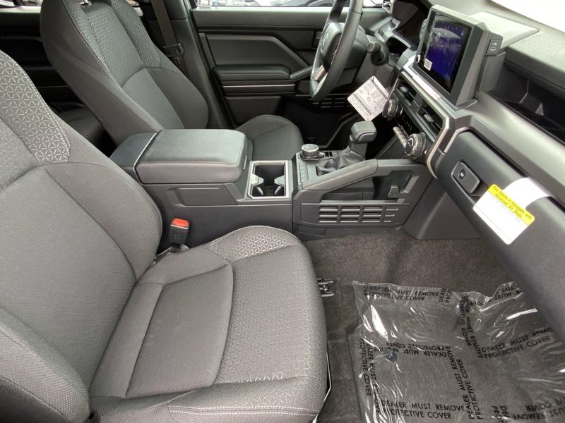 New 2025 Toyota 4Runner SR5Image 10