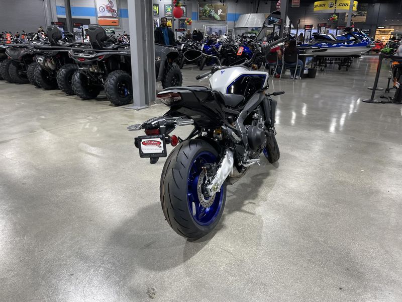 New 2025 Yamaha MT-09 SP Image 23