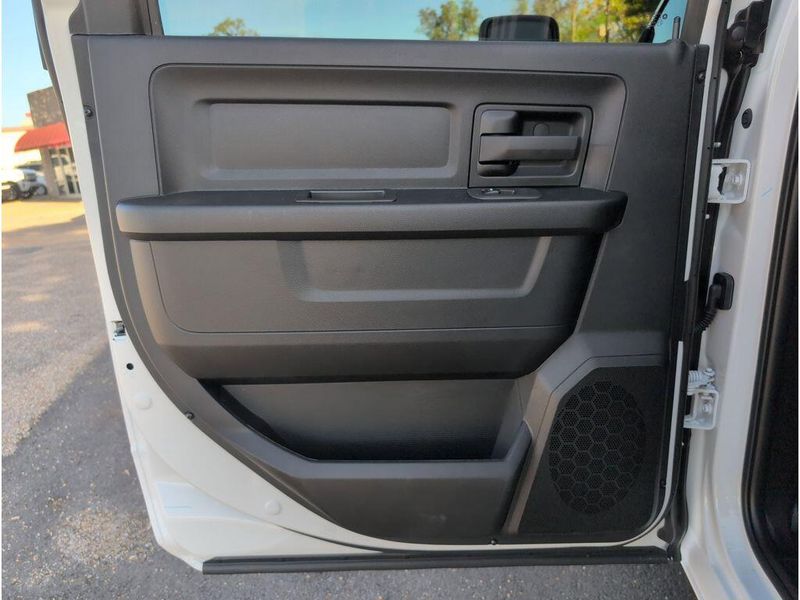 New 2026 RAM 5500 Tradesman Chassis Crew Cab 4x4 84