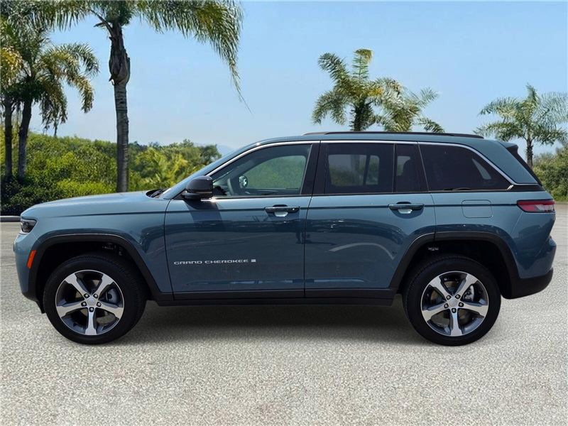 New 2026 Jeep Grand Cherokee Limited 4x2