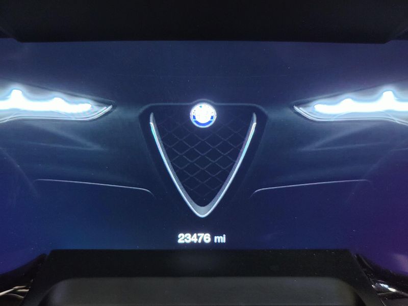 Used 2024 Alfa Romeo Stelvio Veloce AWD Premium w/Sunroof/NavImage 34