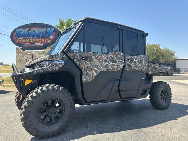 2025 Can-Am DEFENDER MAX LIMITED CAB HD10 WILDLAND CAMO Image 1