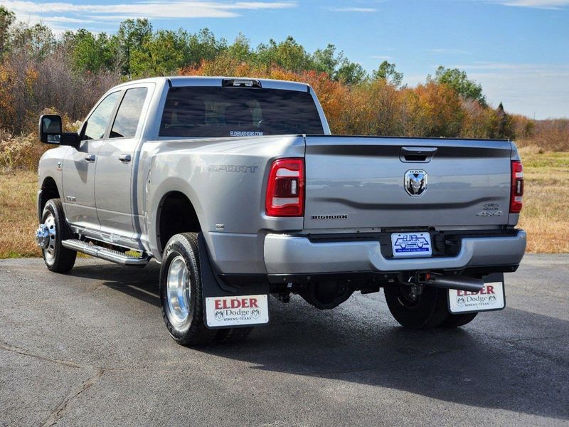 2024 RAM 3500 Big Horn Crew Cab 4x4 8