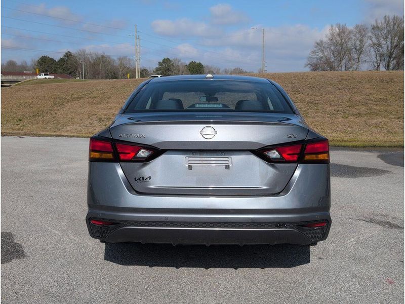 Used 2024 Nissan Altima 2.5 SVImage 4