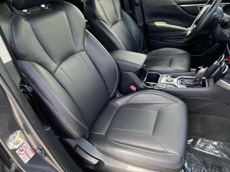 Used 2020 Subaru Forester LimitedImage 11