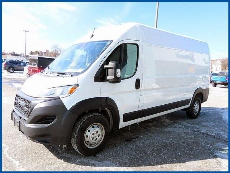 2023 RAM ProMaster 2500 High RoofImage 1