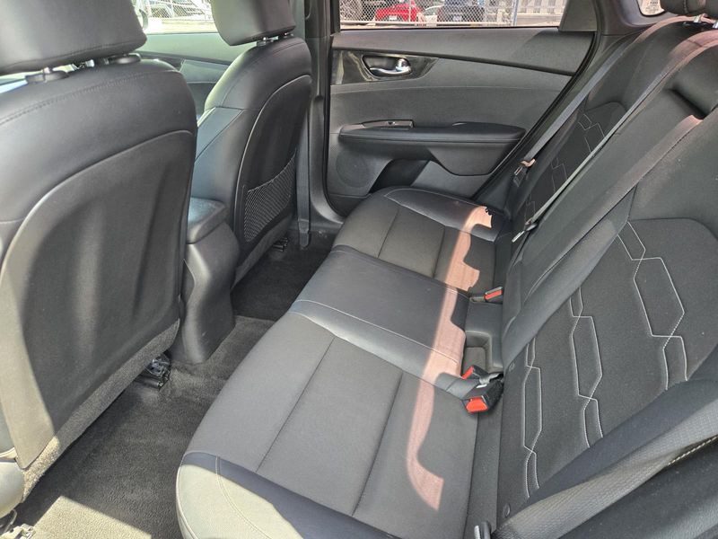 Used 2023 Kia Forte GT-Line IVT