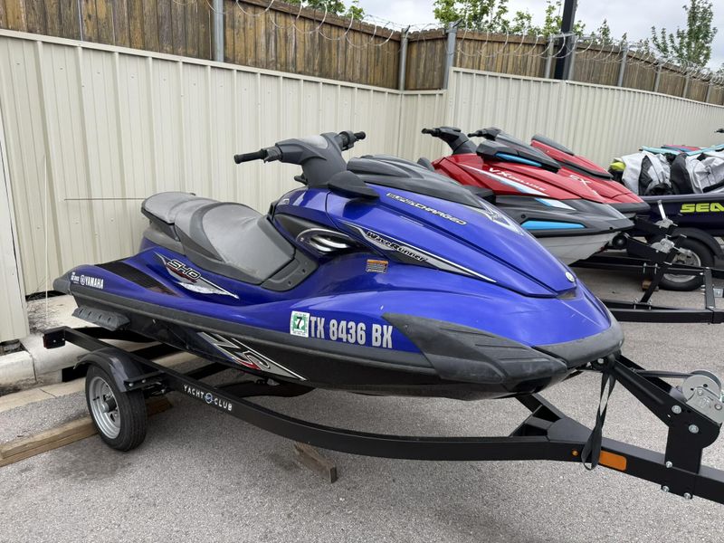 USED 2013 YAMAHA FZS Image 1