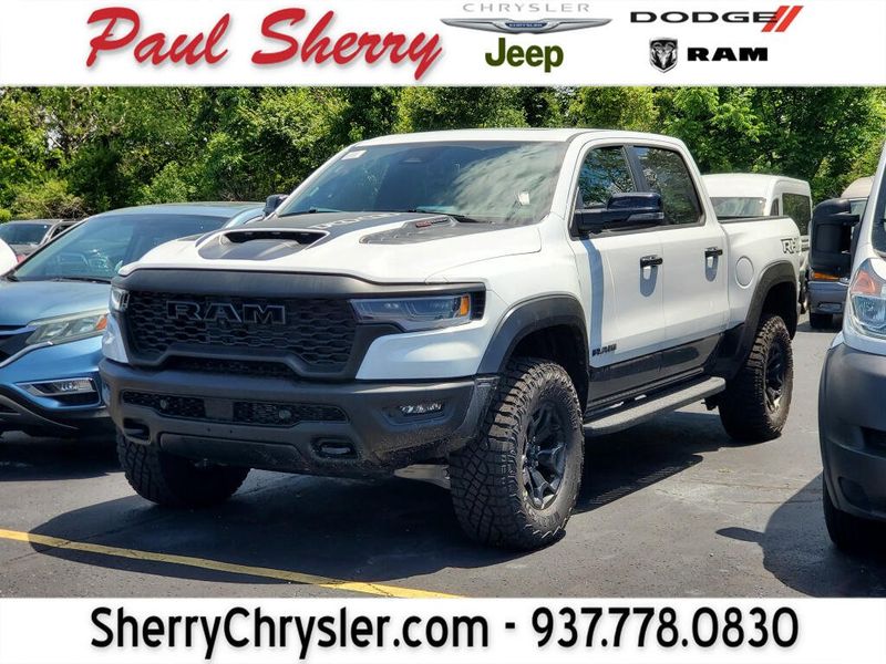 New 2026 RAM 1500 Rho Crew Cab 4x4 5'7' Box