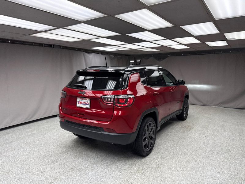 New 2025 Jeep Compass Limited 4x4Image 3
