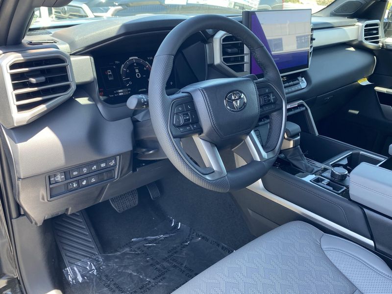 2025 Toyota Tundra LimitedImage 13
