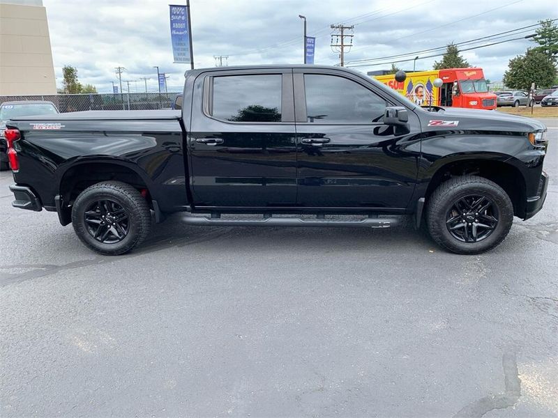 2019 Chevrolet Silverado 1500 LT Trail BossImage 2