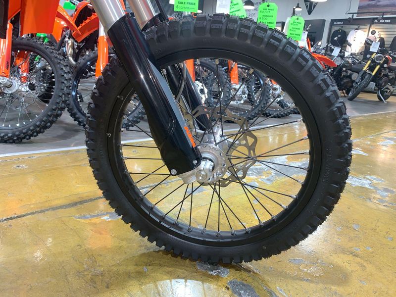 2025 KTM 500 EXC-F Image 16