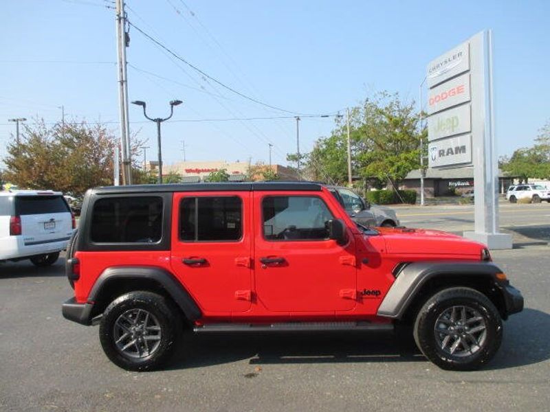 Used 2024 Jeep Wrangler Sport SImage 6
