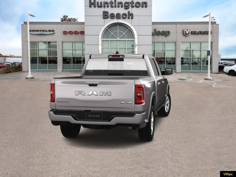 2025 RAM 1500 Big Horn Crew Cab 4x4Image 9