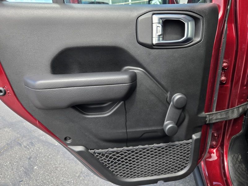 Used 2022 Jeep Wrangler Unlimited Sport 4x4