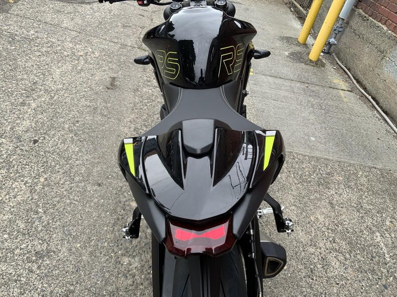 2025 Triumph Street Triple 765 RS