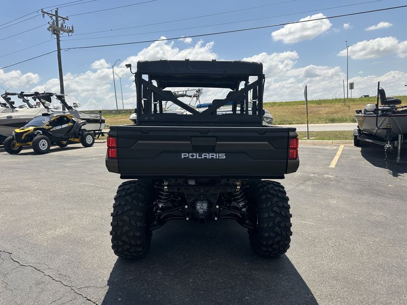 2025 Polaris RANGER CREW XP 1000 TEXAS EDITION BRONZE PEARL METALLICImage 2