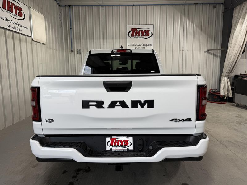 New 2026 RAM 1500 Express Crew Cab 4x4 5