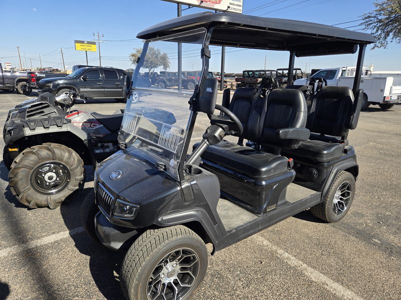 USED 2024 EVOLUTION D5 MAVERICK 4 PLUS Image 2