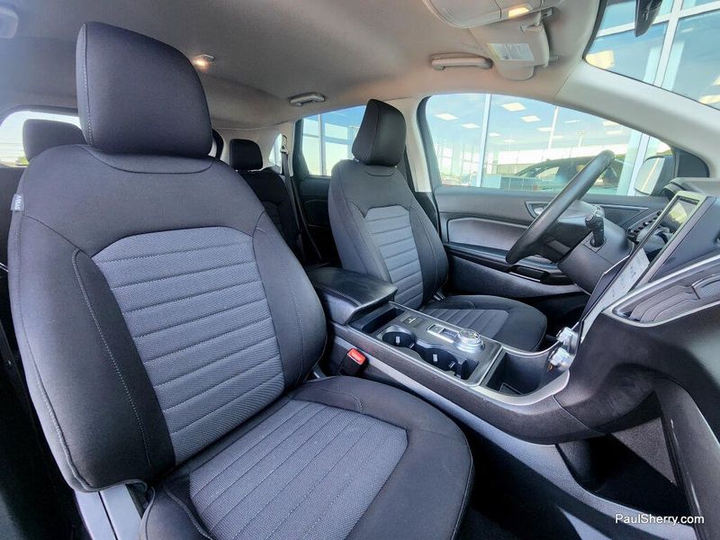 Used 2024 Ford Edge SE