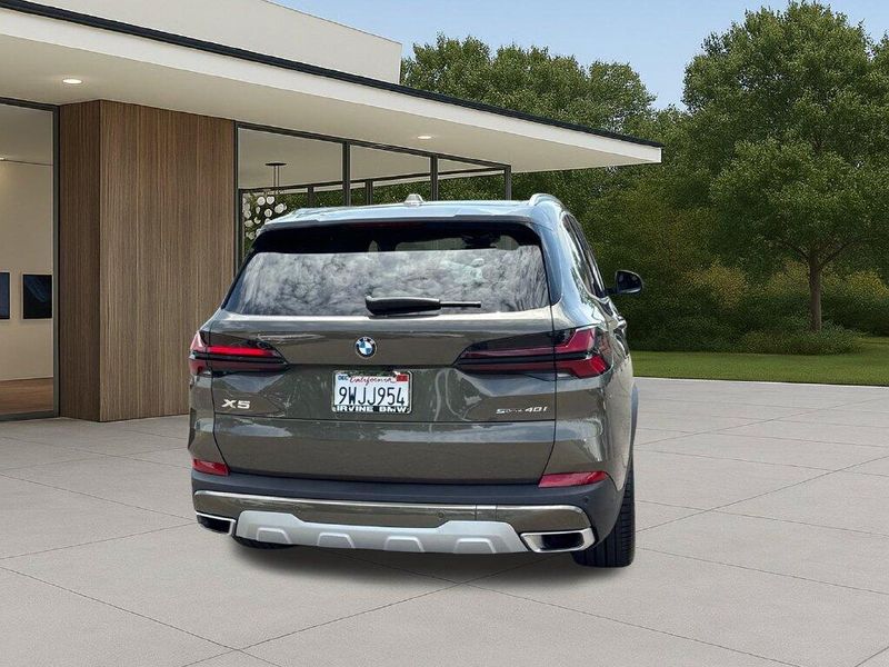 Used 2026 BMW X5 sDrive40iImage 9