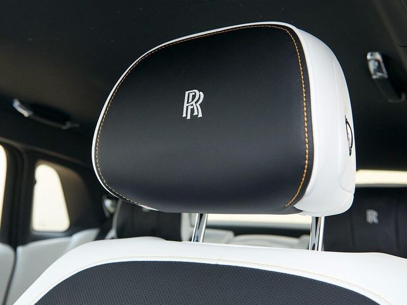 2023 Rolls-Royce Ghost Image 12