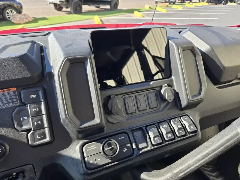 NEW 2026 CFMOTO UFORCE U10 XL PRO Image 17