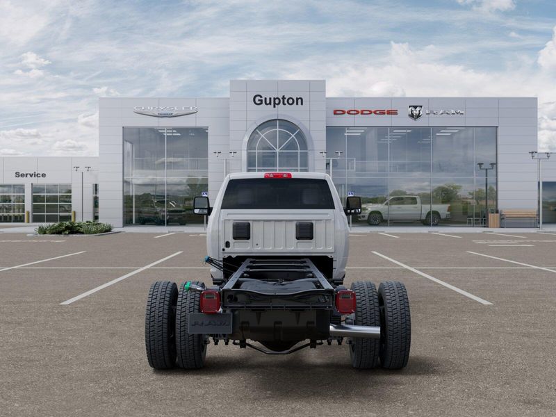 New 2026 RAM 5500 Tradesman Chassis Regular Cab 4x2 120